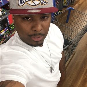 Meet your Posher, Thomas